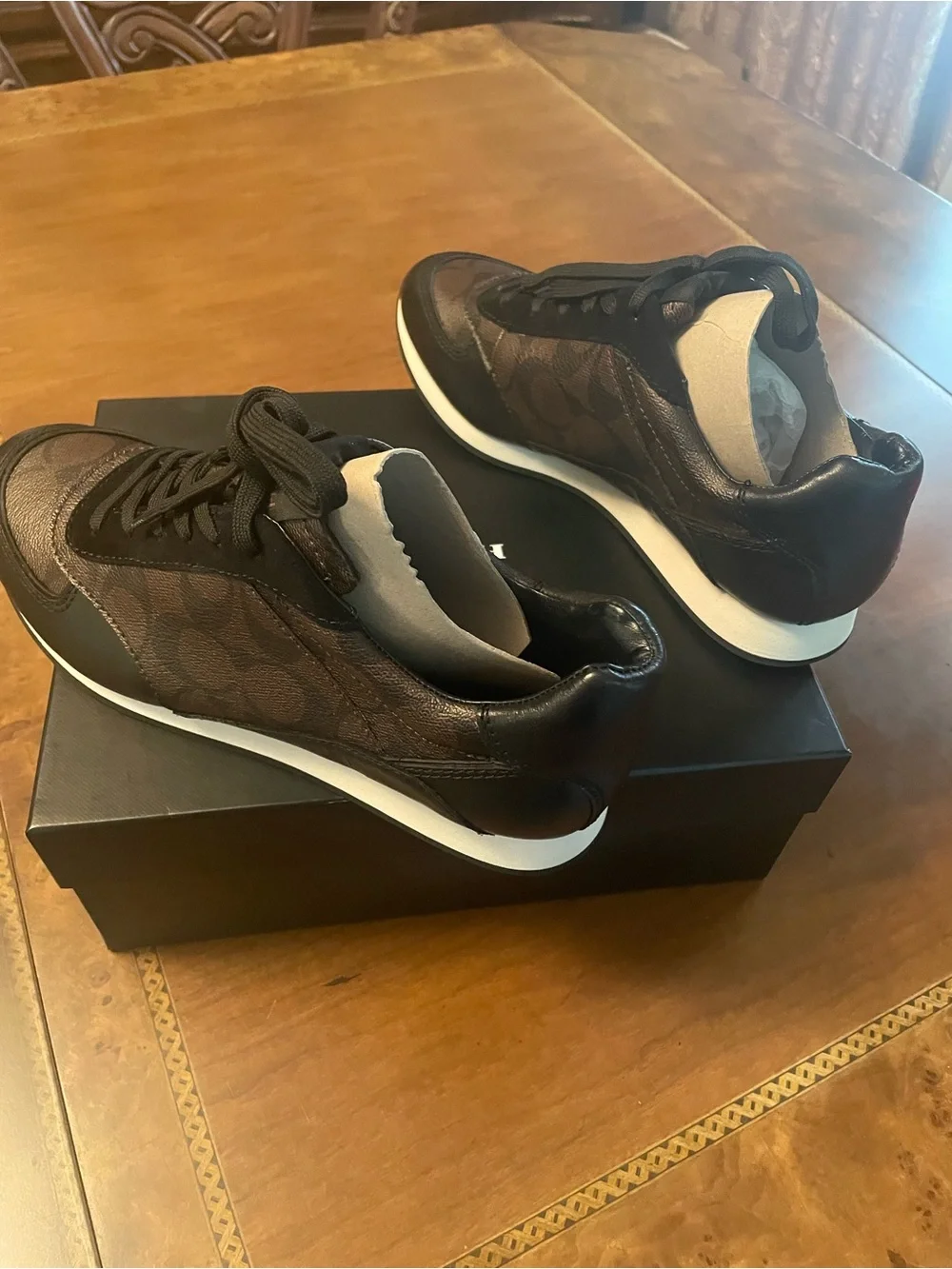Coach Rebecca women’s Brown/ Black Logo Casual Leather Lace-Up Sneakers